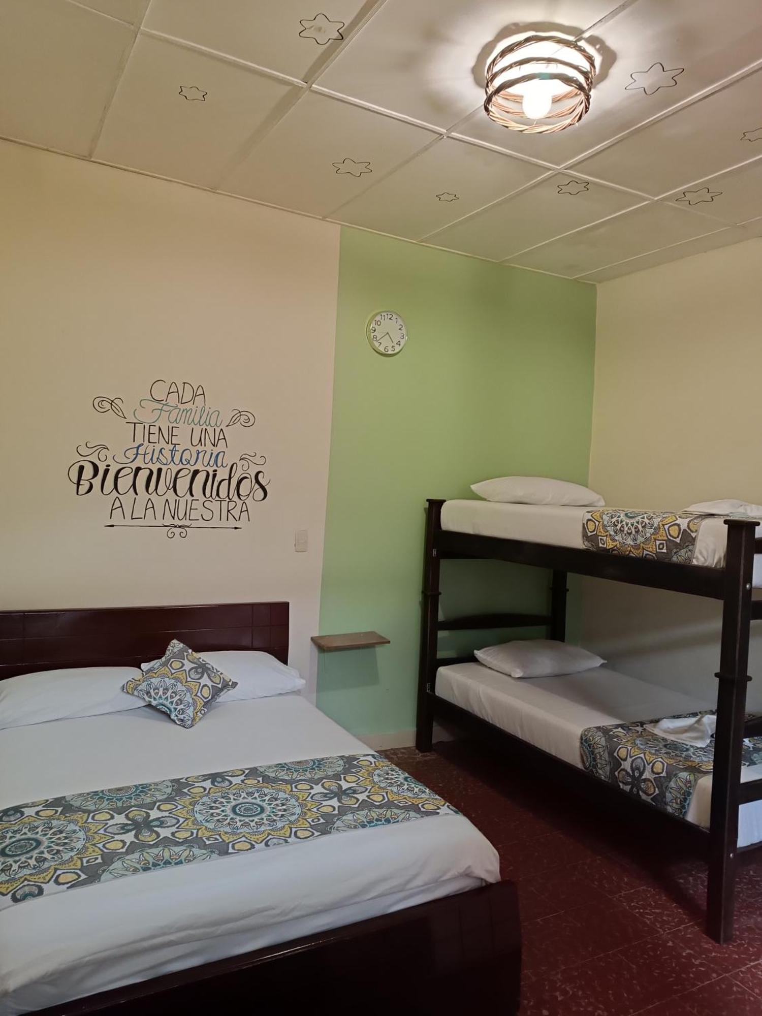 Adventure Hostel 산힐 외부 사진