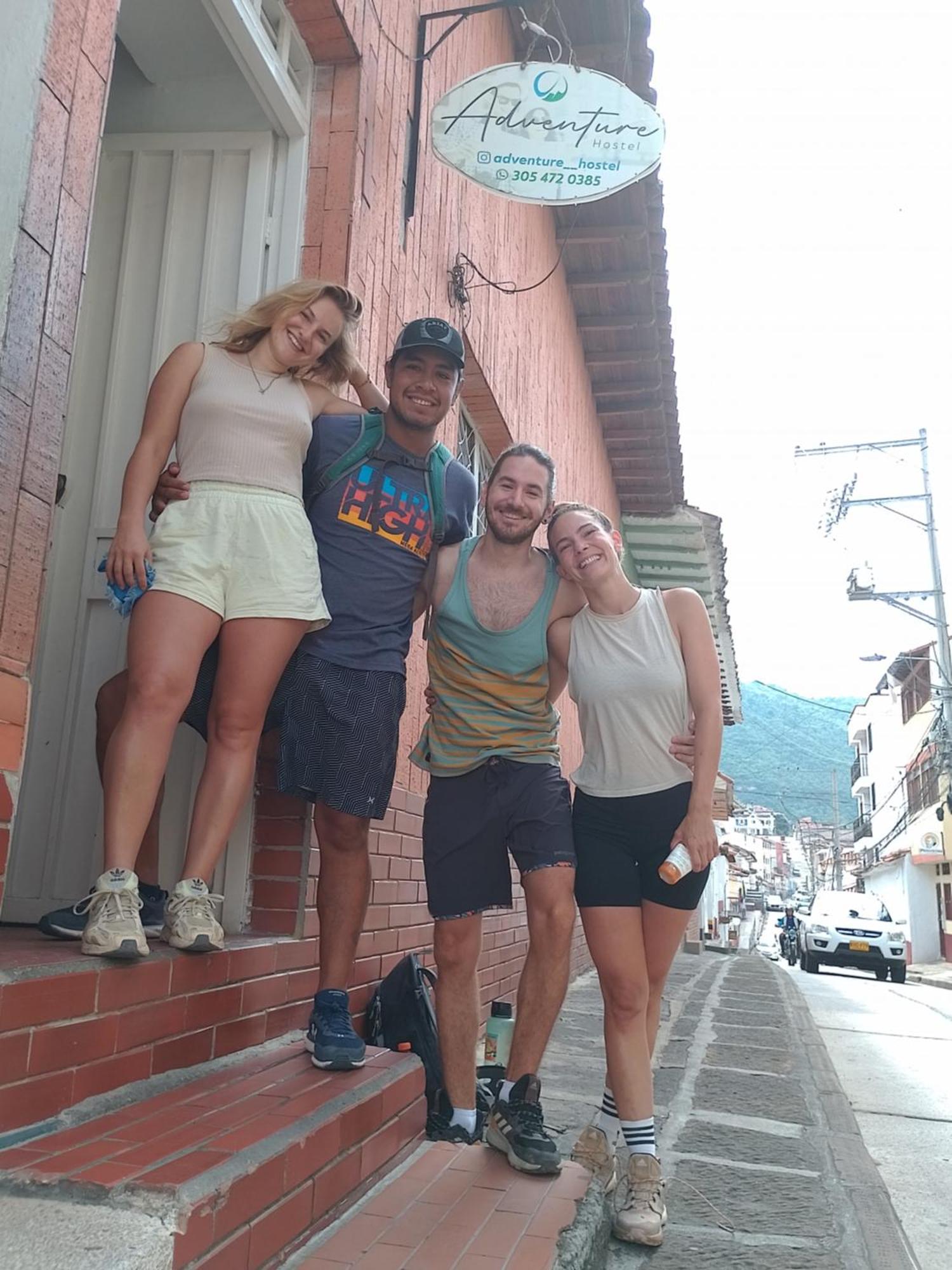 Adventure Hostel 산힐 외부 사진
